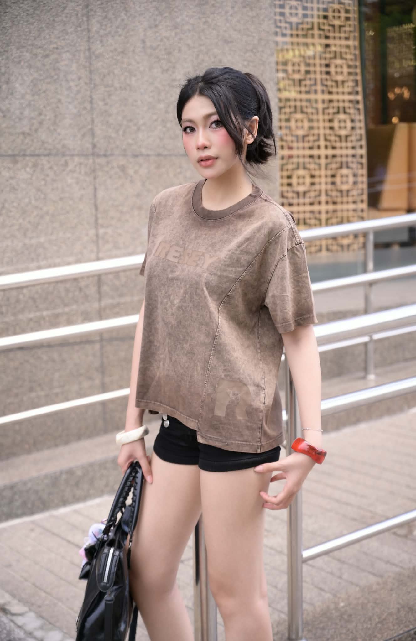 RESEY Brown Washed Crop Fit
